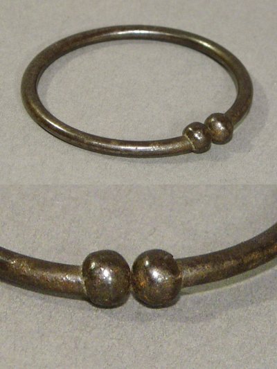 画像2: 特大 Early 1900's "Oddball" Key Ring