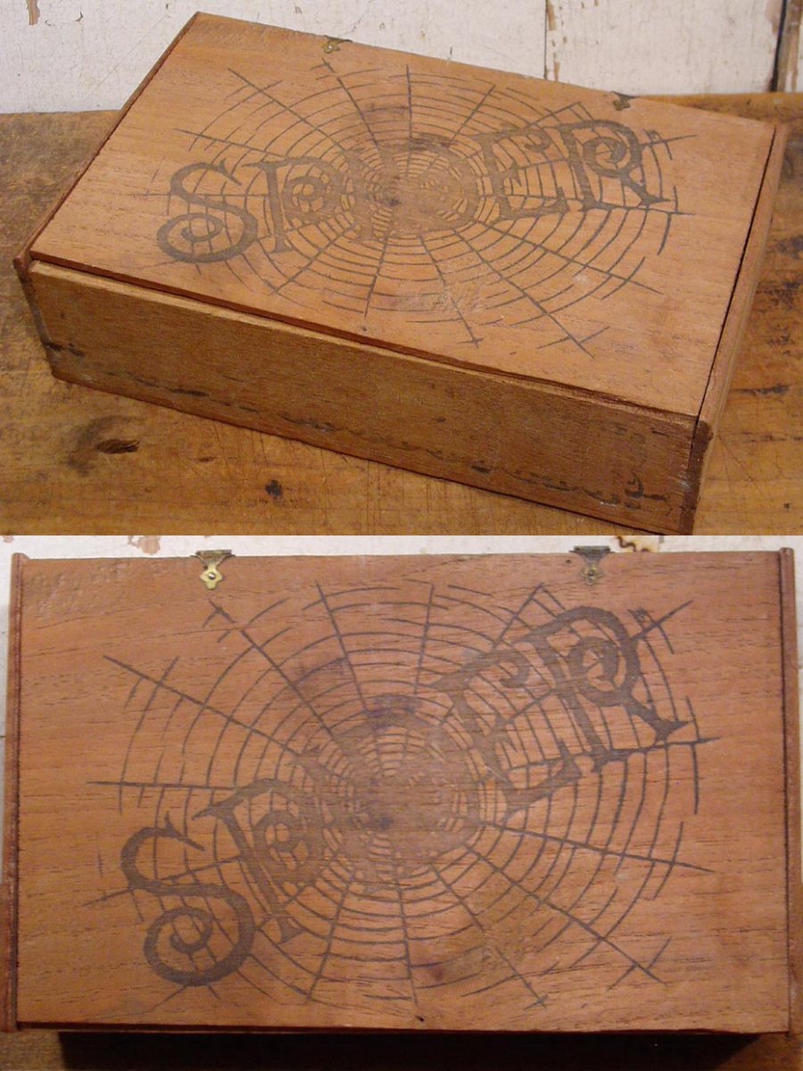 画像1: Wood Cigar Box "SPIDER" (1)