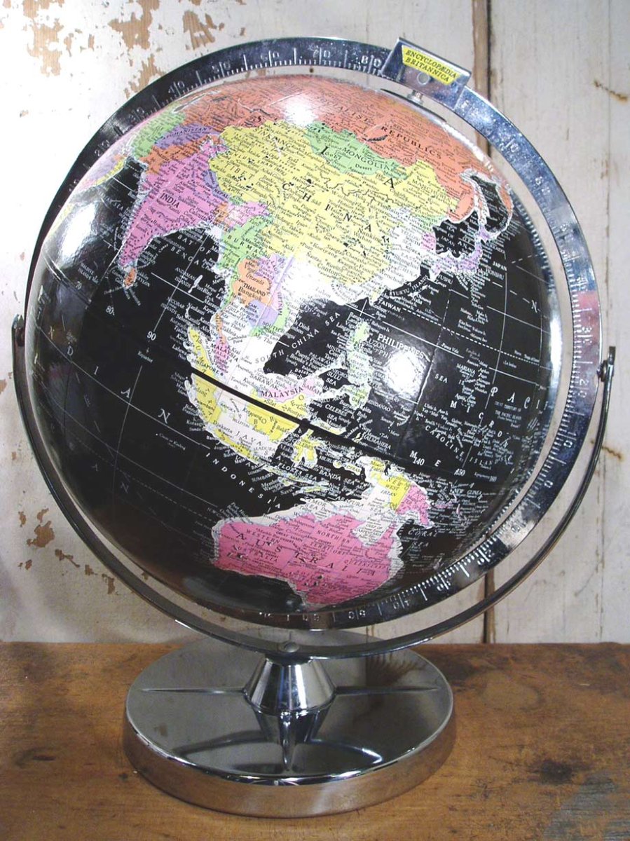 画像1: 1950's "Black Ocean" World Globe (1)
