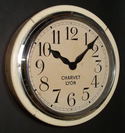 画像1: 1920-30's French "SHABBY" Wood Wall Clock