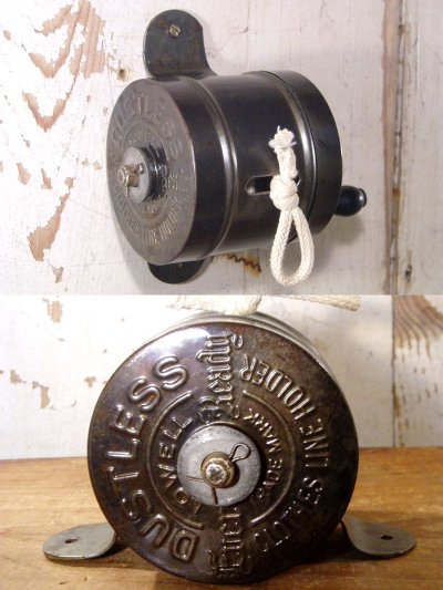 画像1: 1910-20's Wood Handle "Clothes-Line" Reel