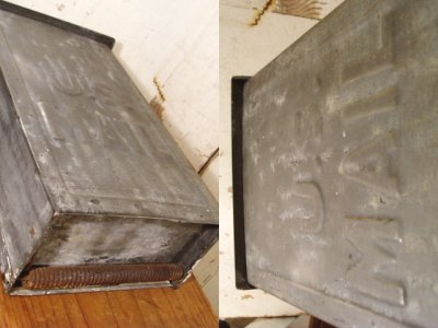 画像3: 1920-30's Wall Mount Galvanized "U.S. MAIL" BOX