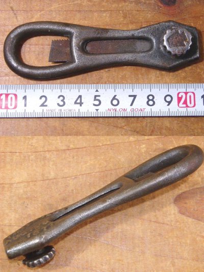 画像1: "Pat.1877" Adjustable "Pocket Saw" Iron Handle