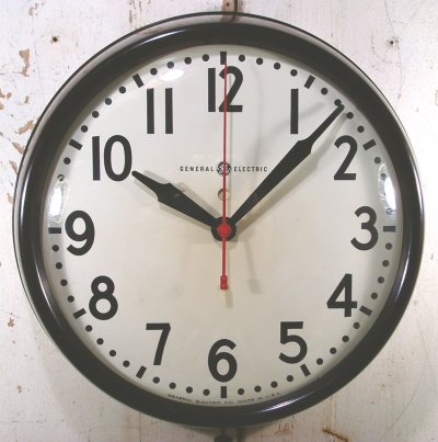 画像1: 1950's "G.E" Bakelite School Wall Clock