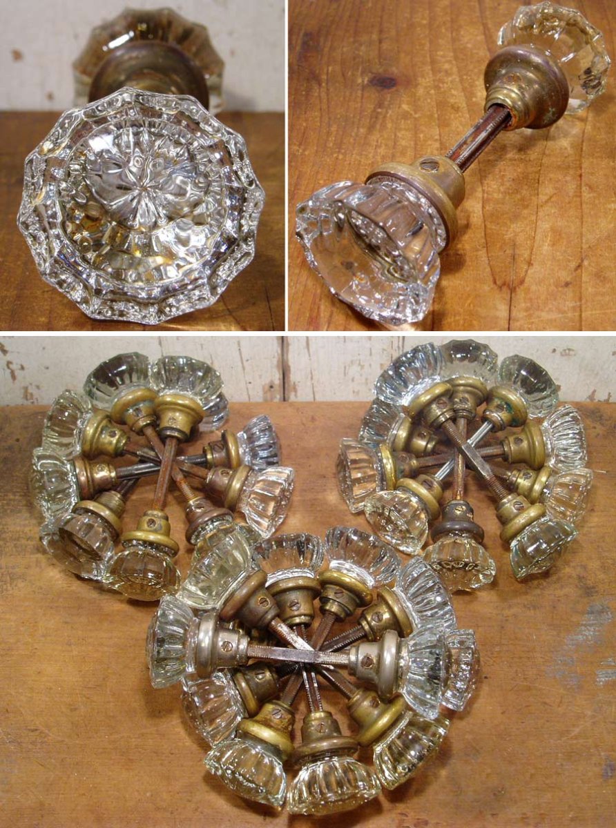 画像1: 16 Antique "Glass" Doorknob (1)