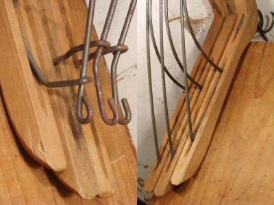 画像1: 3本set 1900-20's "Steel Wire Lock" Early Wood Hanger