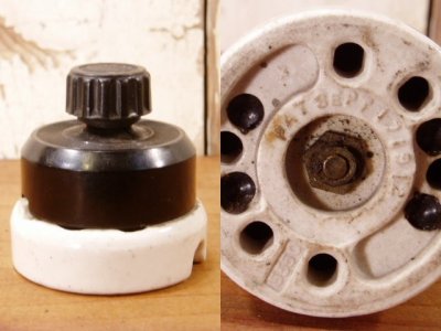 画像1: Antique "Porcelain Base" Turn Switch
