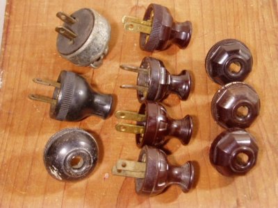 画像1: 30-50's 【ART-DECO】Bakelite Plug for Electrics