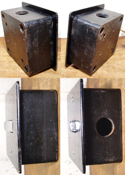 画像2: 1920-30's Cast-Iron "BLACK" Surface Mount Switch 