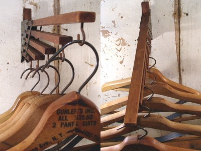 画像1: 1920-30's "Holds more Hanger" Wood＆STEEL Folding Hanger