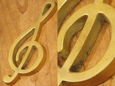 画像2: "G clef" Cast Brass Paper Weight