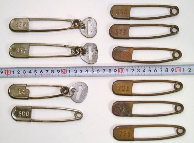 画像3: 【10-sets】1930-40's "KEY TAG" Big Laundry Pins