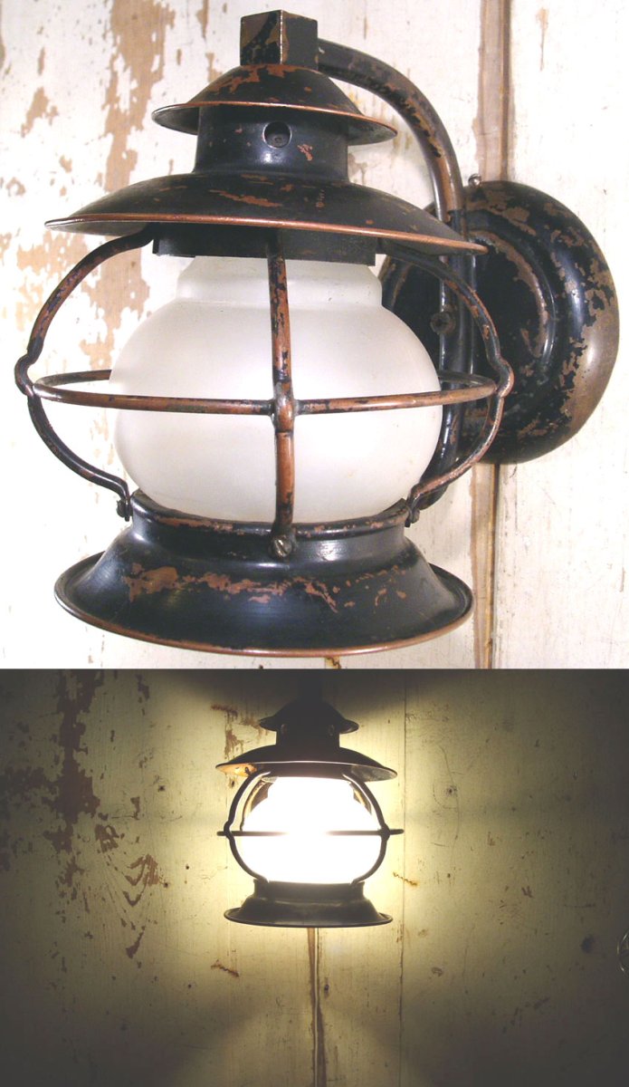 画像1: 1920-30's "Caged" Copper Porch Lamp (1)