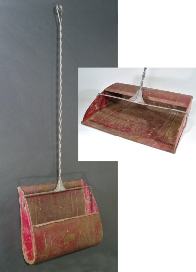 画像2: 1920-30's "Long Handle" Advertising Dust Pan