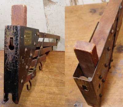 画像3: 1920-30's "Holds more Hanger" Wood＆STEEL Folding Hanger