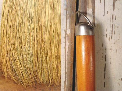 画像1: 40-50's "POP" Long Broom