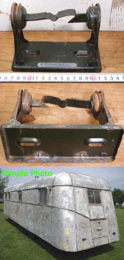 画像3: 1940's Steel "Travel Trailer" Toilet Paper Holder