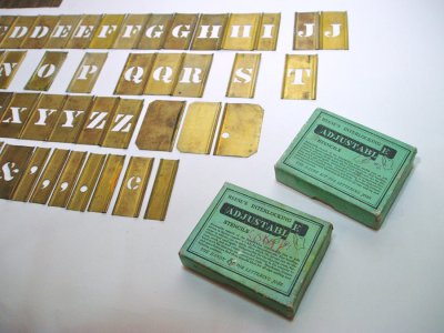 画像2: 【COMPLETE - 98枚】1930-40's Brass Stencil Plate