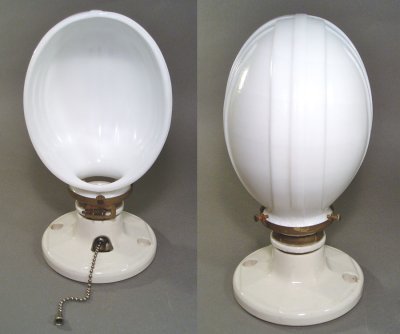 画像2: "ART DECO" Milk Glass Bathroom Lamp
