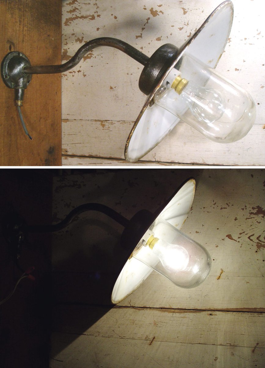 画像1: 1920-40's French Country "Swan Neck" Outside Light (1)