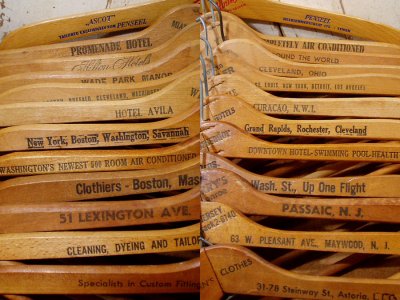 画像1: 12-sets Wood Hanger "Advertising"