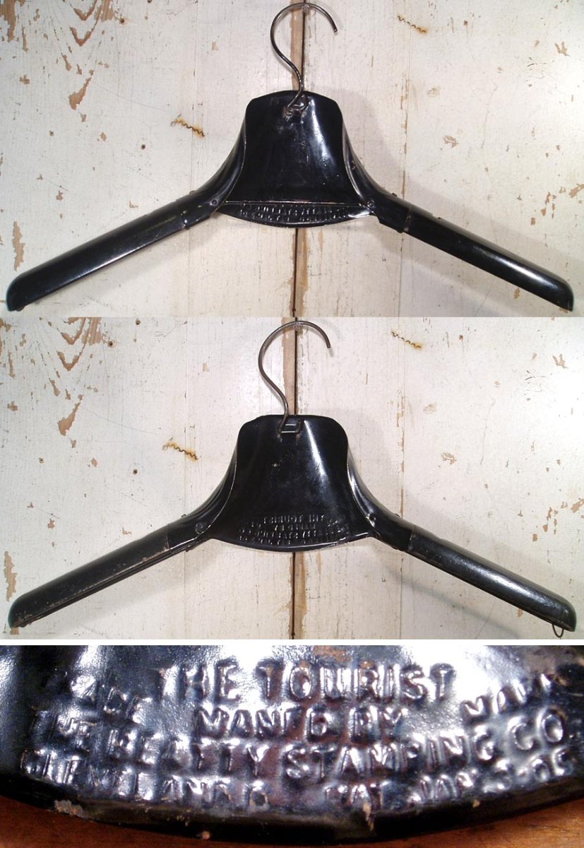 画像1: 1900-20's "TOURIST" Black Metal Hanger【2-sets】 (1)