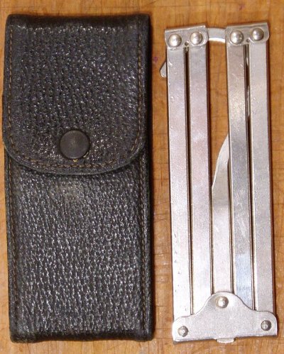 画像3: 1910-30's Folding Steel Hanger w/Leather Case 【BLACK】