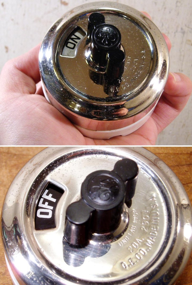 画像1: "大型" 1920-1930's【G.E.】Porcelain Turn Switch  (1)