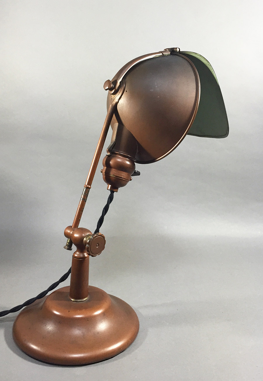 画像1: 1910-20's "LYHNE" Copper-Tone Desk Lamp (1)