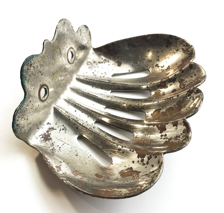 画像1: 1920's Nickeled Brass "Shell" Soap Dish (1)
