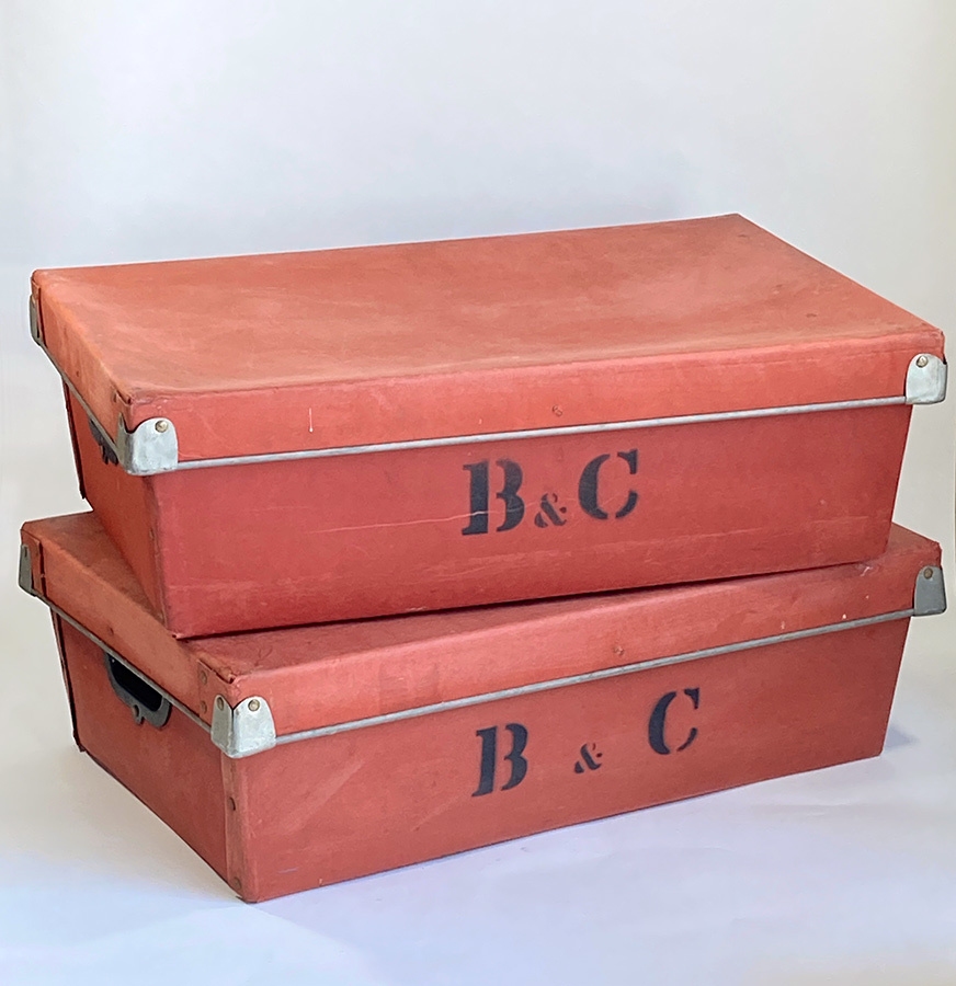 画像1: 1940's【Butler & Crispe】 Metal Framed Carded Storage Boxes (1)