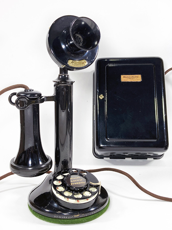 画像1: - 実働品 -  1920's ☆Western Electric☆ - 51AL -   Candlestick Telephone with Ringer Box (1)