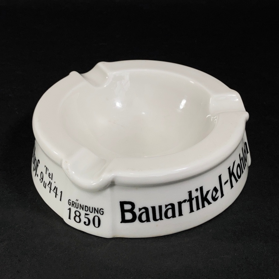 画像1: 1940-50's German Porcelain “Advertising” Ashtray (1)