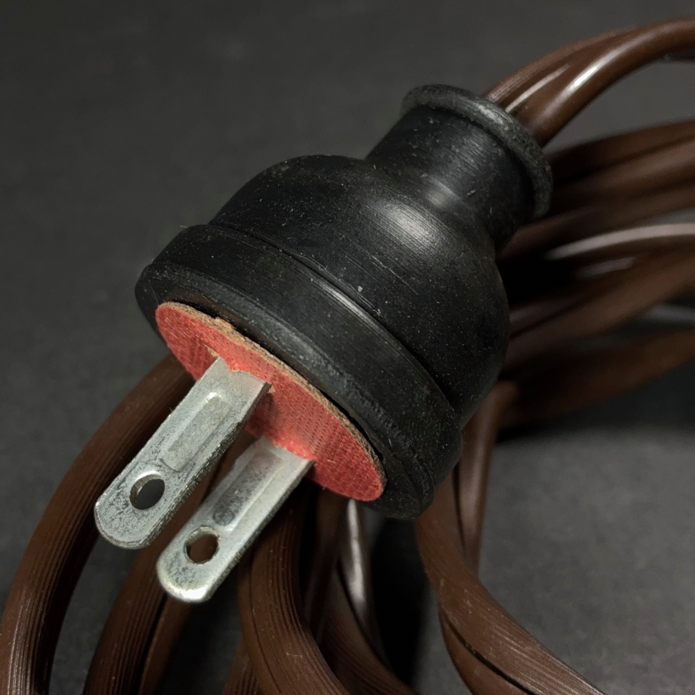 画像4: 1950-60's "Extension Cord" Steel 2-Outlet (4)
