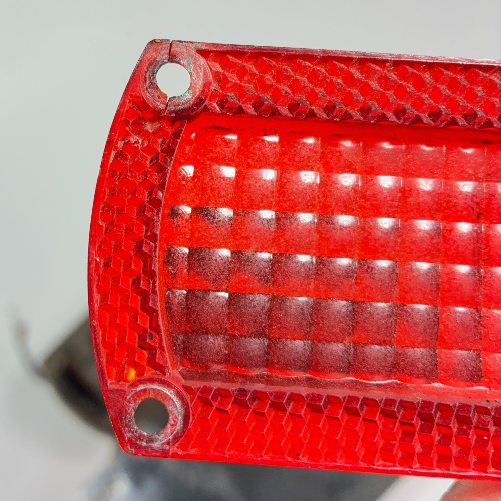 画像8: 【D.S.C.】 1960-70's “THE KNIGHT”  Square Tail Light & License Plate Base (8)